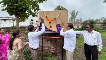 यवतमाळ: शहरातील प्रभाग क्र.26 मध्ये आमदार बाळासाहेब मांगुळकर यांच्या हस्ते रस्त्याचे कामाचे भूमिपूजन