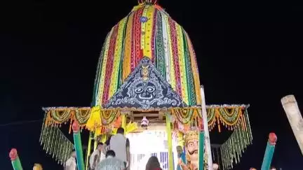 ଢେଙ୍କାନାଳ ସଦର: ରଥଗଡ଼ାଠାରେ ପ୍ରଭୁ ଜଗନ୍ନାଥଙ୍କ ସୁନାବେଶ ଅନୁଷ୍ଠିତ