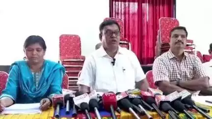 కోదాడ: కోదాడలో యూరియా అమ్మకాలపై తీర్మానం వెనక్కి: జిల్లా వ్యవసాయ అధికారి శ్రీధర్ రెడ్డి