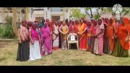 जालौर: जालौर में रविवार को शाम 4:00 बजे शिवाजी नगर में भारतीय जन संघ के संस्थापक श्यामा प्रसाद मुखर्जी की जन्म जयंती मनाई गई