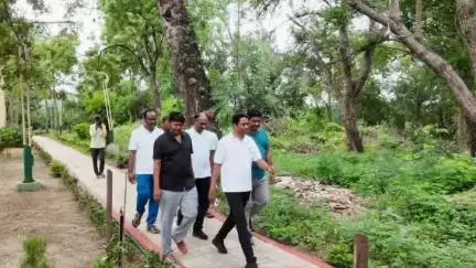 విజయవాడ భవాని దీపానికి పూర్వ వైభవం: కలెక్టర్ లక్ష్మీశ