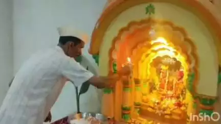 देऊळगाव राजा: शहरातील श्री बालाजी मंदिर येथून आषाढी एकादशी निमित्त ग्रामप्रदक्षणा