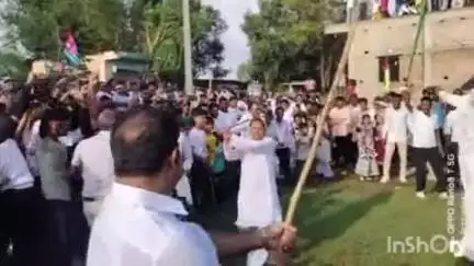 चान्दन: सूईया और आसपास के क्षेत्र में मुहर्रम धूमधाम से मनाया गया, बेलहर विधायक ने ताजिया जुलूस में दिखाए करतब