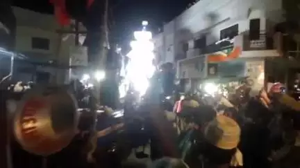 संभल: सदर कोतवाली इलाके में शांतिपूर्वक निकले मोहर्रम पर डीएम और एसपी ने राखी पूरी नजर रखी, पुलिस और ड्रोन से निगरानी