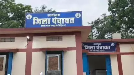 अंबागढ़ चौकी स्थित टाऊन हाल में सोमवार को पंचायत सचिव स्थापना दिवस एवं सम्मान समारोह का आयोजन किया जाएगा