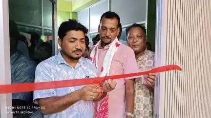 ধুবুৰী ভাগ: চাপৰত পৌৰসভাৰ কনফাৰেন্স কক্ষৰ শুভ উদ্বোধন,উপস্থিত প্ৰাঃ বিধায়ক অশোক কুমাৰ সিঙী