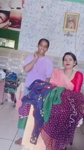 आप भी सीखे और अपनी ड्रेसिंग खुद बनाएं