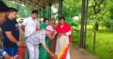 दंतेवाड़ा: हीरानार में भाजपाइयों ने मनाई डॉ. श्यामा प्रसाद मुखर्जी की जयंती