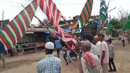 रामगढ़: रामगढ़ में मुहर्रम पर निकला दसवीं का आकर्षक जुलूस, लातेहार और गढ़वा के अखाड़े भी हुए शामिल