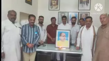 अमरवाड़ा: अमरवाड़ा नगर भाजपा मंडल ने डॉक्टर श्यामा प्रसाद मुखर्जी जयंती पर किया पौधारोपण कार्यक्रम का आयोजन