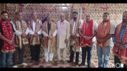 भलेई: विधायक डीएस ठाकुर ने भलेई के चित्रकूट स्थित माँ भद्रकाली भलेई वाली जी के स्वरूपा संकटा माता मंदिर में नवाया शीश
