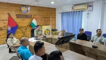দাংতল ৰাজহ চক্ৰ: কাজলগাঁৱত স্বাধীনতা দিৱস অনুষ্ঠিত লৈ  হোটেলৰ স্বতাধিকাৰীৰ সৈতে সভা অনুষ্ঠিত, উপস্থিত জ্যেষ্ঠ আৰক্ষক অক্ষত গাৰ্গ