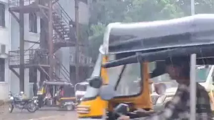 बार्शीटाकळी: विदर्भात मुसळधार पावसाची शक्यता अकोला जिल्ह्याला येलो अलर्ट घोषित; नागपूर वेधशाळेची माहिती.