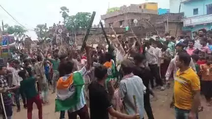 गोविंदपुर: गोविंदपुर प्रखंड क्षेत्र में शांतिपूर्ण तरीके से ताजिया का पहलाम हुआ