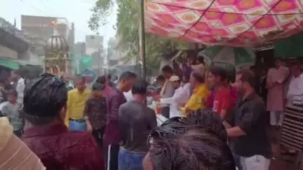 चूरू: मातमी धूनों के साथ ताजिये सुपुर्द-ए-खाक, सब्जी मंडी में तजियादारों का किया गया सम्मान