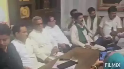 मुरैना नगर: अशोक नगर में जीतू पटवारी के "न्याय सत्याग्रह" में 8 जुलाईको पहुंचेंगे मुरैना से हजारों कांग्रेसी,सदर बाजार में हुई बैठक