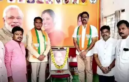 ఒంగోలు బిజెపి కార్యాలయంలో పార్టీ వ్యవస్థాపకుడు శ్యాం ప్రసాద్ ముఖర్జీ జయంతి వేడుకలు