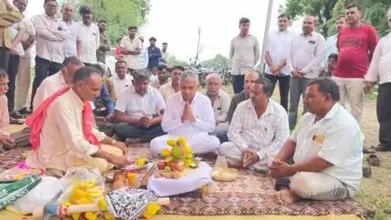 જસદણ: મત્રીશ્રી કુંવરજીભાઈ બાવળીયાના હસ્તે વિંછીયા ખાતે રૂ. પાંચ કરોડથી વધુના ખર્ચે ભૂગર્ભ ગટરના કામનું ખાતમુહૂર્ત