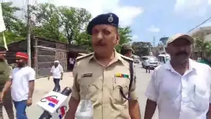 कुढ़नी: मनियारी थाना क्षेत्र में निकाला गया ताजिया जुलूस