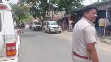 वैशाली: वैशाली प्रखंड क्षेत्र में वैशाली थाना अध्यक्ष ने दल बल के साथ मोहर्रम पर्व शांतिपूर्ण ढंग से संपन्न कराया