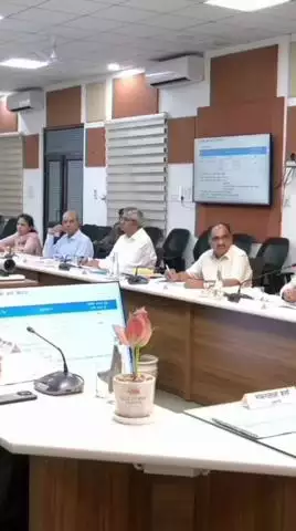 सांगानेर: मुख्यमंत्री ने खनन विभाग की समीक्षा बैठक में अवैध खनन की प्रभावी रोकथाम के लिए दिए निर्देश