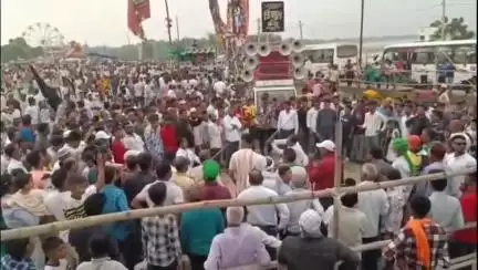 हज़ारीबाग: कटकमसांडी में इंटरनेशनल छड़वा मोहर्रम मेला शांति और सौहार्द के साथ संपन्न, उपायुक्त और एसपी रहे मौजूद