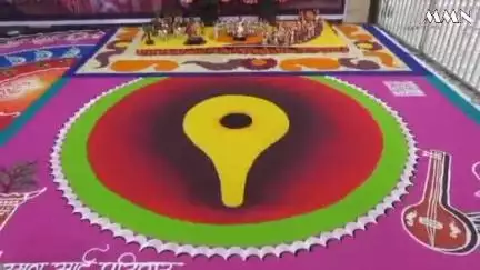 वर्धा: साई मंदिरात डजनभर कलाकार आणि दोनशे किलो रांगोळीचा वापर करत वारीचे दर्शन, रांगोळी पाहण्यासाठी भक्तांची गर्दी