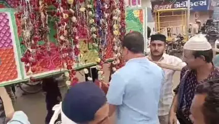 લીલીયા: મોટા લીલીયા ખાતે શહીદે કરબલા વાળાની યાદમાં મોહરમ પર્વની ધામધુમ પૂર્વક ઉજવણી કરાઈ