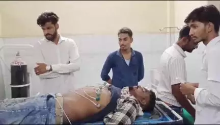 आबापुरा: कुंडला घाटी में बाइक को अज्ञात वाहन ने मारी टक्कर, युवक की मौत, शव को पुलिस ने मोर्चरी में रखवाया