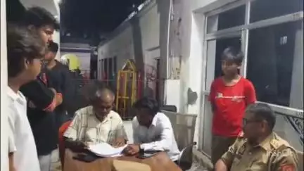 छिबरामऊ: छपट्टी का रहने वाला एक बच्चा पीपल चौराहे पर कुछ लोगों द्वारा मारपीट का शिकार, कोतवाली में दी तहरीर