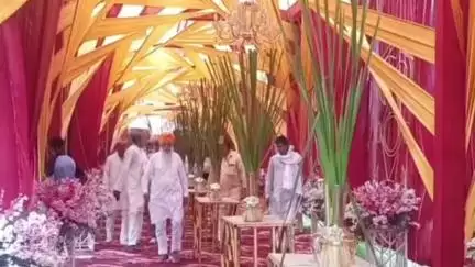 रेवाड़ी: रेवाड़ी में भारतीय किसान यूनियन के जिला उप प्रधान की पोती की शादी में पहुंचे किसान नेता गुरनाम सिंह