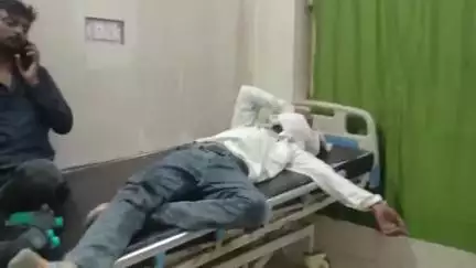 सतना के टिकुरिया टोला में युवक ने अज्ञात कारणों से खाया जहरीला पदार्थ, गंभीर हालत में अस्पताल में भर्ती