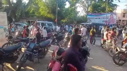 धमदाहा: प्रखंड क्षेत्र में मुहर्रम का त्यौहार शांतिपूर्ण माहौल में संपन्न, धमदाहा का प्रशासन रहा चौकस