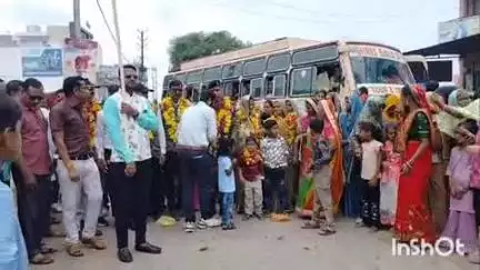 भानपुरा: भानपुरा नगर में भारतीय सेना से सेवानिवृत होकर नगर में प्रथम आगमन पर शोभित फनियार (माली) का भव्य स्वागत हुआ