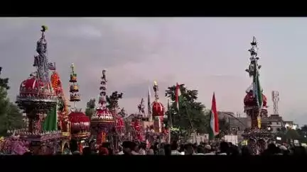 सुपौल: सुपौल में मुहर्रम पर्व पर निकला विशाल जुलूस, गांधी मैदान में उमड़ा जनसैलाब