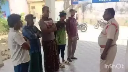 రౌడీ షీటర్లు అల్లళ్లకు పాల్పడితే చర్యలు తీసుకుంటాం: బాపట్ల రూరల్ ఎస్సై శ్రీనివాస్