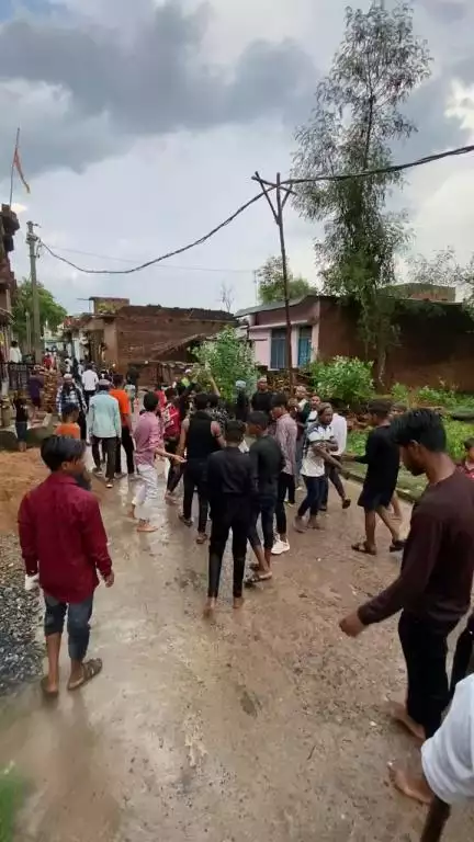 ग्राम खरुसा निकला मुहर्रम का जुलूस #Dvpnews