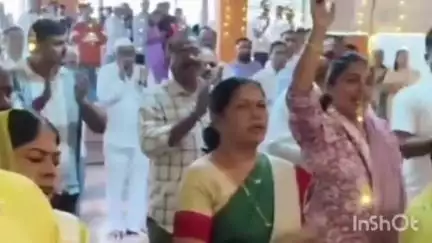 संगमनेर: बळीराजा सुखी होऊ दे अशी प्रार्थना महाराष्ट्राचे माजी महसूल आणि कृषिमंत्री थोरात यांनी पांडुरंगा चरणी केले