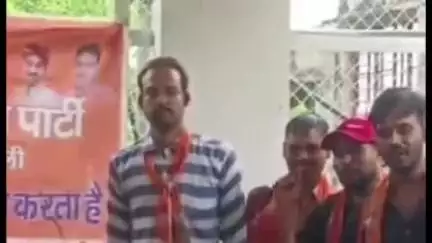 करौली: भारतीय जनसंघ के संस्थापक डॉक्टर श्यामा प्रसाद मुखर्जी की जयंती भाजपा ने शहर में मनाई, जीवनी पर डाला प्रकाश