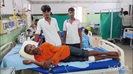 बरेली: कैंट थाना क्षेत्र के नकटिया के पास अज्ञात कार ने टेम्पो को मारी टक्कर, 6 लोग हुए घायल
