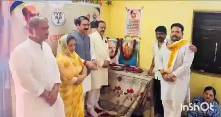 गुना: म्याना और गुना में भाजपा ने डॉक्टर श्यामा प्रसाद मुखर्जी की जन्म जयंती मनाई