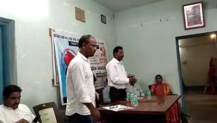 ದಾಂಡೇಲಿ: ಸಿಐಟಿಯು ಸಭಾಭವನದಲ್ಲಿ ಕಟ್ಟಡ ಮತ್ತು ಇತರೆ ನಿರ್ಮಾಣ ಕಾರ್ಮಿಕರ ಫೆಡರೇಶನ್ ತಾಲ್ಲೂಕು ಸಮ್ಮೇಳನ ಸಂಪನ್ನ