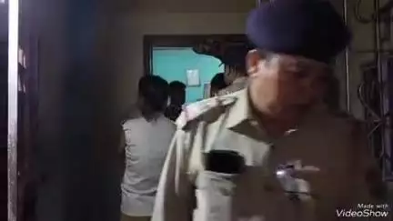 বিশালগড়: অফিসটিলা কালীবাড়ি এলাকা থেকে চুরাইবারি থানার পুলিশের হাতে গ্রেপ্তার ১