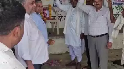 डॉक्टर श्यामा प्रसाद मुखर्जी जयंती पर भाजपा कार्यकर्ताओं ने अर्पित की श्रद्धांजलि, श्रद्धा और सम्मान के साथ