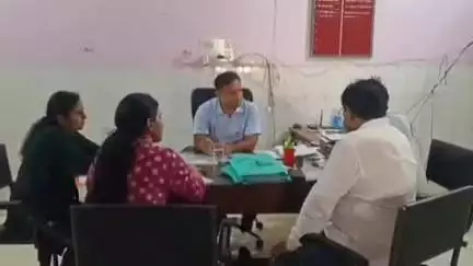 जगदीशपुर: जिला निर्वाचन पदाधिकारी सह जिलाधिकारी डॉ. नवल किशोर चौधरी द्वारा एसडीएम कार्यालय परिसर का विशेष गहन पुनरीक्षण