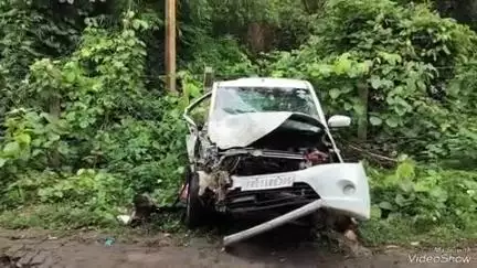 বিশালগড়: বিশালগড় সিপাহী জলা সড়কে বাস ও মারুতি গাড়ি সংঘর্ষে আহত ১