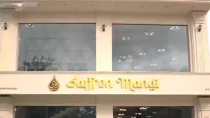 ഒറ്റപ്പാലം: നഗരത്തിലെ മന്തിക്കടയിലെ അടിപിടി പരിഹരിക്കാൻ പോയ എസ്.ഐക്കും അടികിട്ടി, മൂന്നു പേർ കസ്റ്റഡിയിൽ