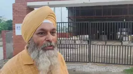 पहले 54 लाख का डंपिंग स्टेशन,फिर 38 लाख की सब्जी मंडी,अब 5.5 करोड़ की नाइट फूड स्ट्रीट बन रही है, यदि यह भी न चली तो यहां क्या बनाएंगे अधिकारी:-ओंकार सिंह