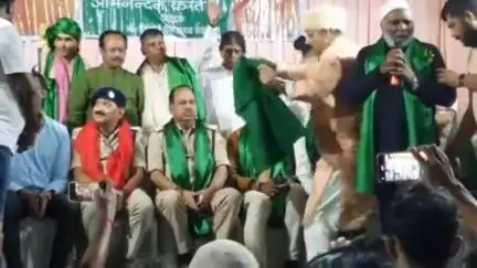 कांके: रांची के विभिन्न इलाकों में मोहर्रम पर्व शांतिपूर्ण संपन्न, उपायुक्त ने जुलूस में हिस्सा लिया