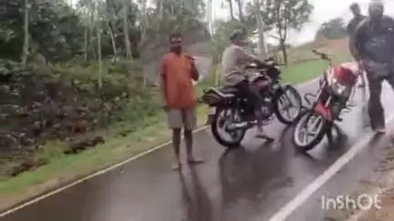जैतपुर: जैतपुर में खपर खूंटा नदी का जलस्तर सुबह 7 बजे के बाद घटा, मार्ग शुरू करने की तैयारी